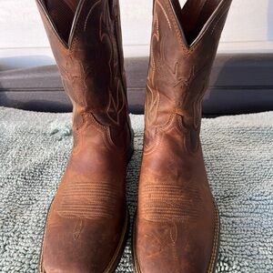 Ariat Rich Brown Western Boots